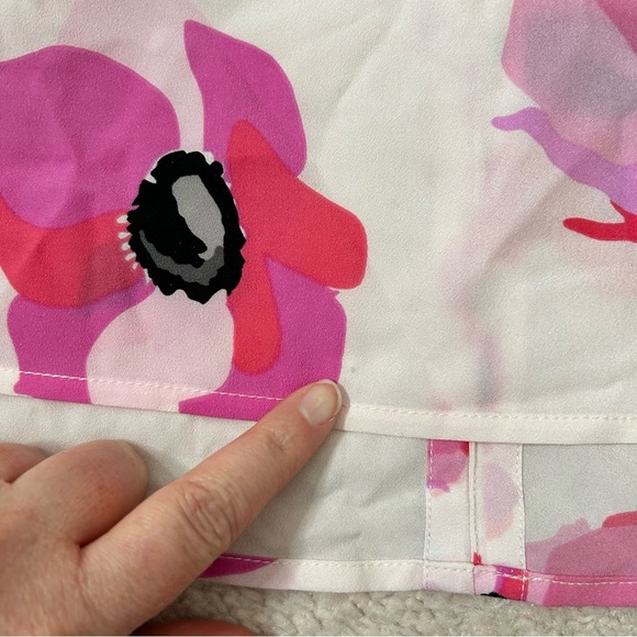 2 Cabi Floral Tank Blouses Red and Pink Size Medium Spring Summer Office Work - Picture 13 of 13